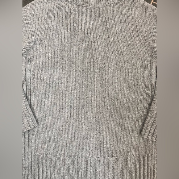 Everlane The Wool-cashmere Rib Oversized Turtleneck in gray - Picture 6 of 6